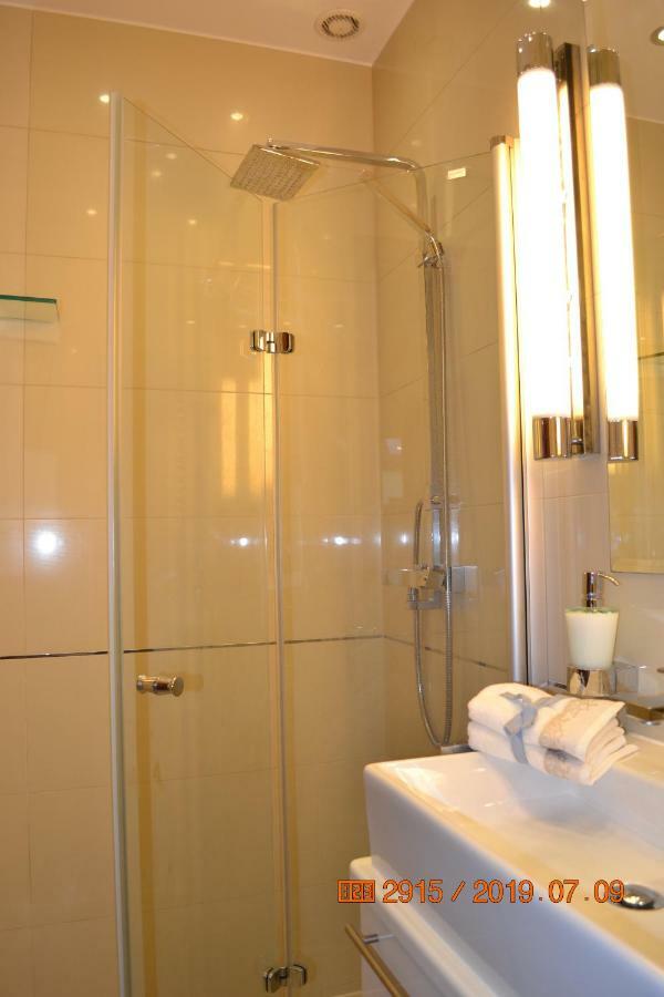 Apartament Parkowa Polana Z Ogrodem Polanica-Zdrój Exterior foto