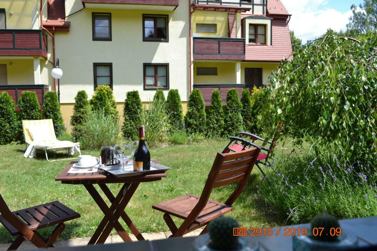 Apartament Parkowa Polana Z Ogrodem Polanica-Zdrój Exterior foto